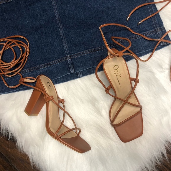 Lace up brown/tan block heels!! Just in time for spring break ☀️😍 - Picture 2 of 12